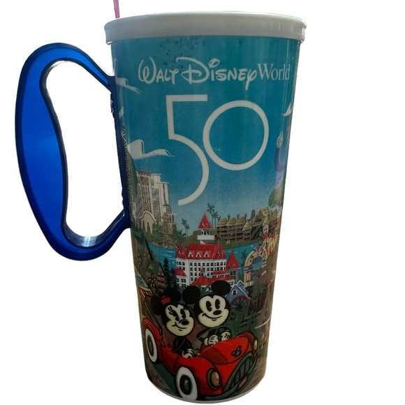Walt Disney World 50th Anniversary plastic mug - Picture 3 of 8